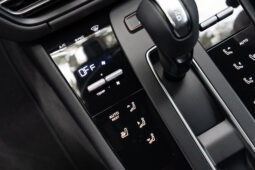 2022 PORSCHE MACAN T full