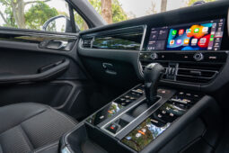 2022 PORSCHE MACAN T full