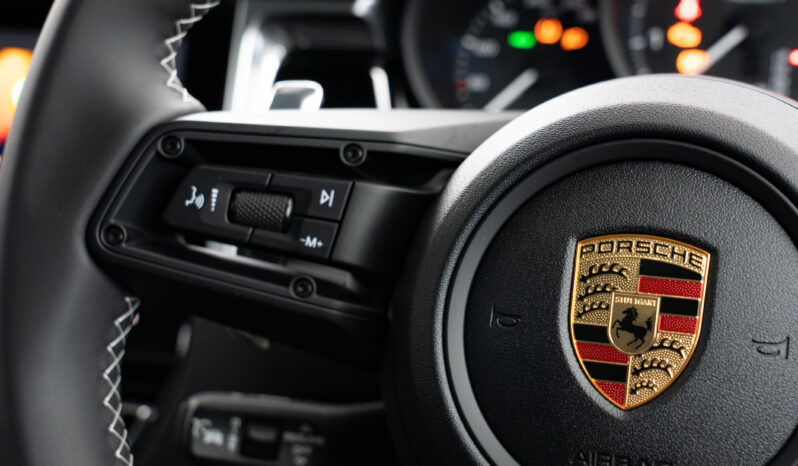 2022 PORSCHE MACAN T full