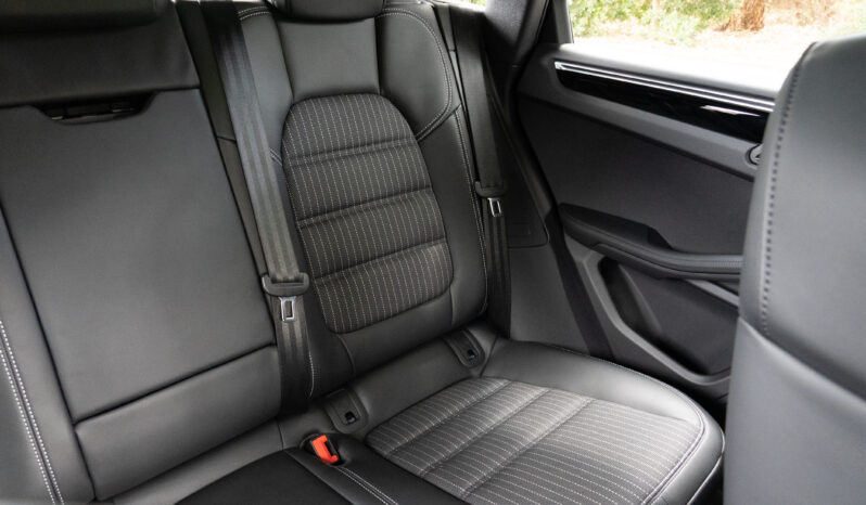 2022 PORSCHE MACAN T full