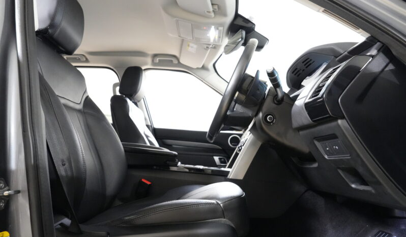 2018 Land Rover Discovery SD6 HSE full