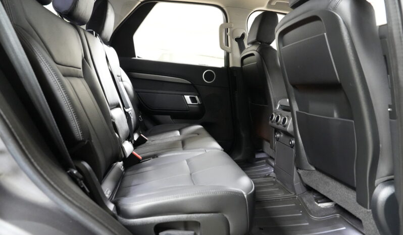 2018 Land Rover Discovery SD6 HSE full