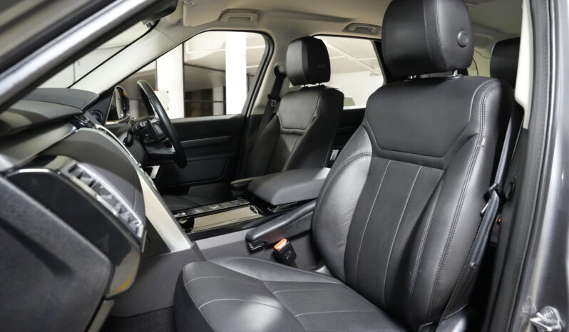 2018 Land Rover Discovery SD6 HSE full