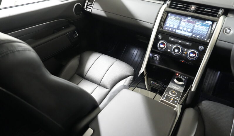 2018 Land Rover Discovery SD6 HSE full