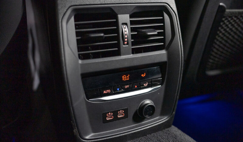 2022 PORSCHE MACAN T full