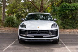 2022 PORSCHE MACAN T full