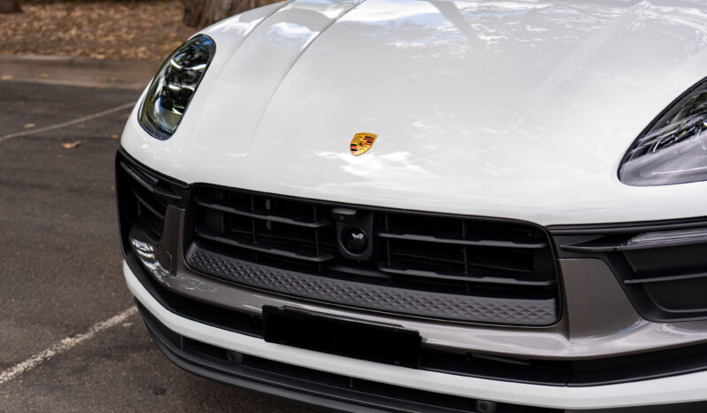 2022 PORSCHE MACAN T full