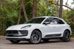2022 PORSCHE MACAN T full