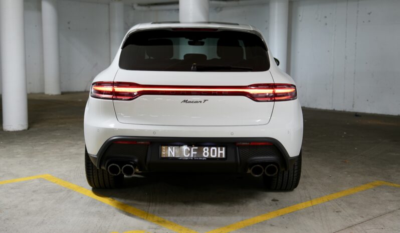 2022 PORSCHE MACAN T full