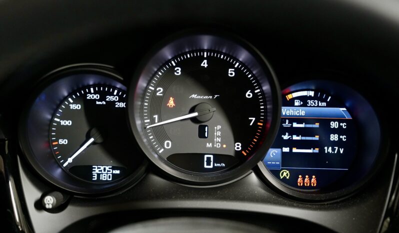 2022 PORSCHE MACAN T full