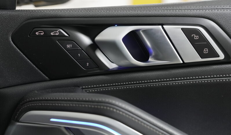 2021 BMW X6 xDrive30d M Sport full