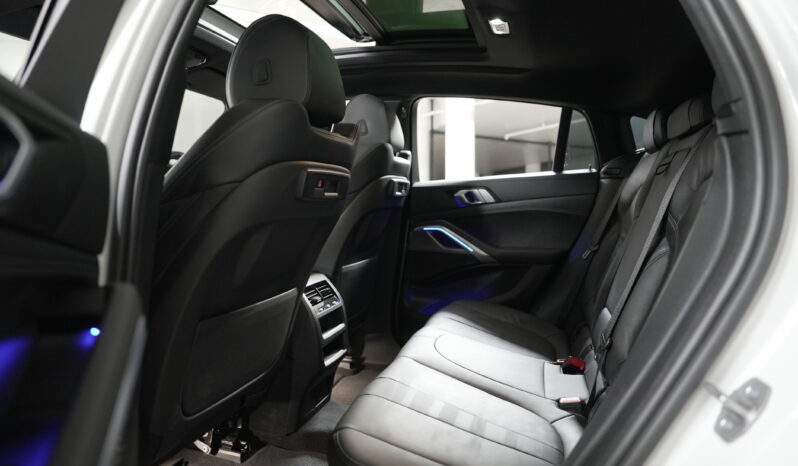 2021 BMW X6 xDrive30d M Sport full