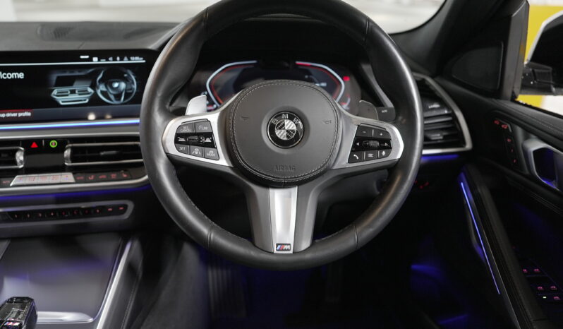 2021 BMW X6 xDrive30d M Sport full