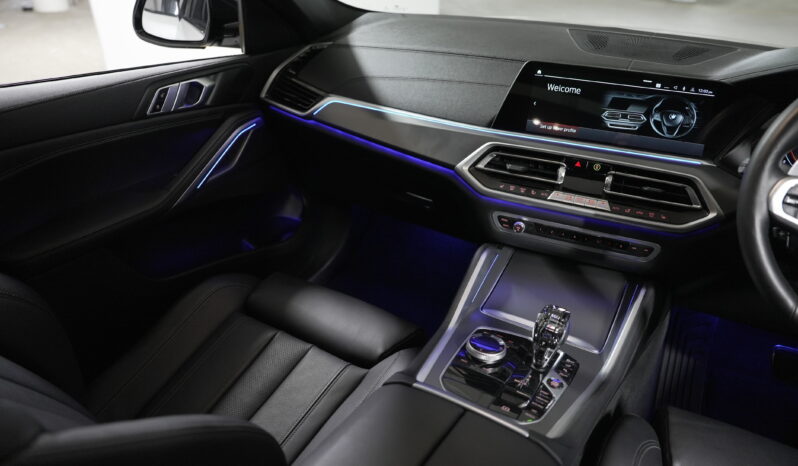 2021 BMW X6 xDrive30d M Sport full