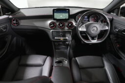 2016 MERCEDES-BENZ CLA250 Sport full