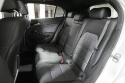 2019 MERCEDES-BENZ GLA180 Urban Edition full