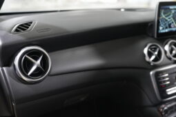 2019 MERCEDES-BENZ GLA180 Urban Edition full