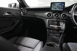 2019 MERCEDES-BENZ GLA180 Urban Edition full