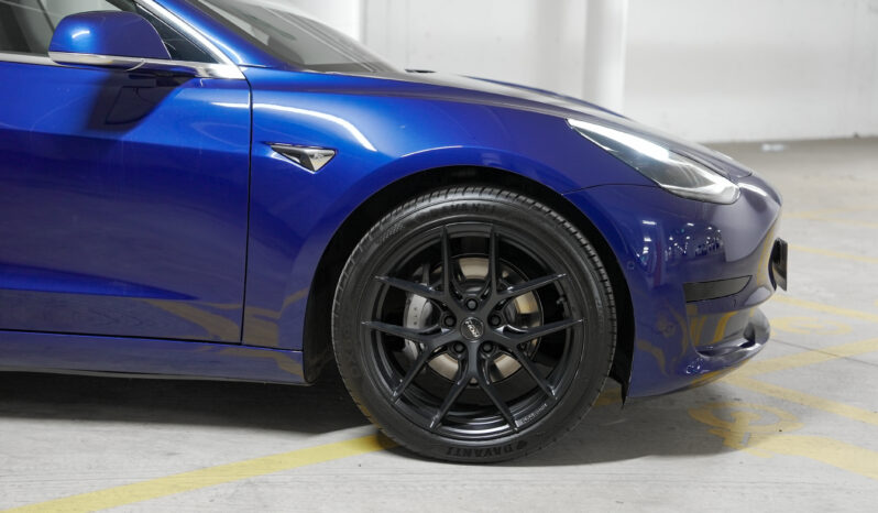 2020 Tesla Model 3 Standard Range Plus full