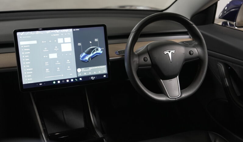 2020 Tesla Model 3 Standard Range Plus full