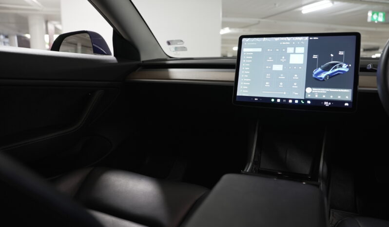 2020 Tesla Model 3 Standard Range Plus full