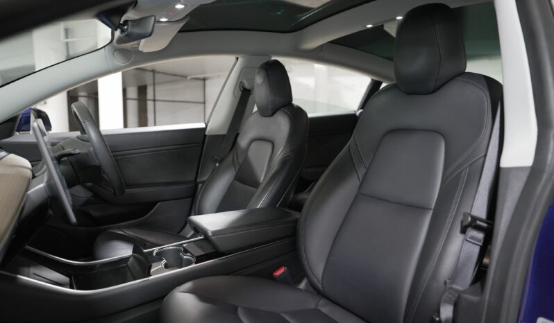 2020 Tesla Model 3 Standard Range Plus full