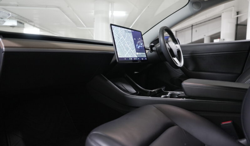 2020 Tesla Model 3 Standard Range Plus full