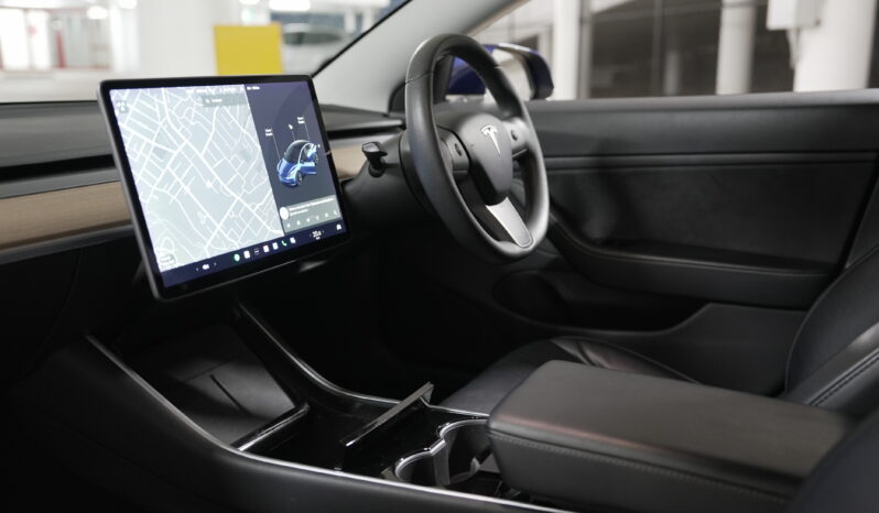 2020 Tesla Model 3 Standard Range Plus full
