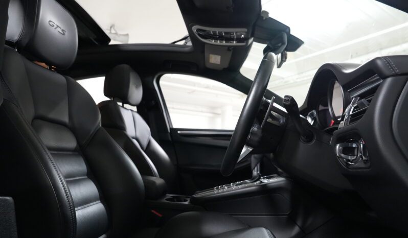 2020 PORSCHE MACAN GTS Testing our listing full