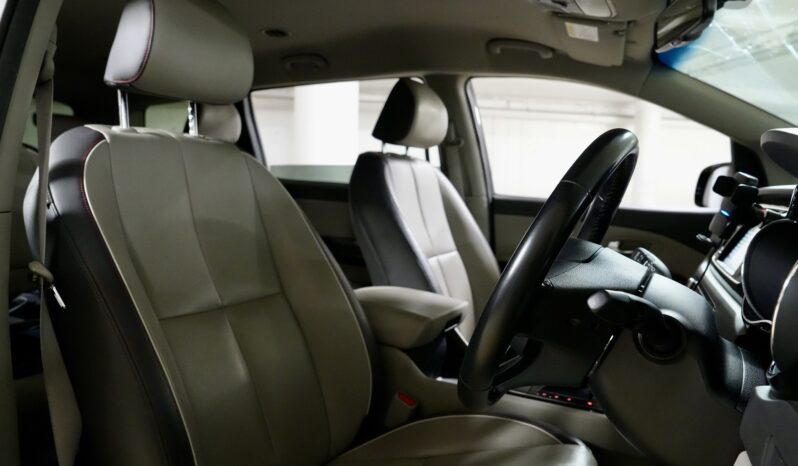 2017 Kia Carnival SLi 6sp 3.3i full
