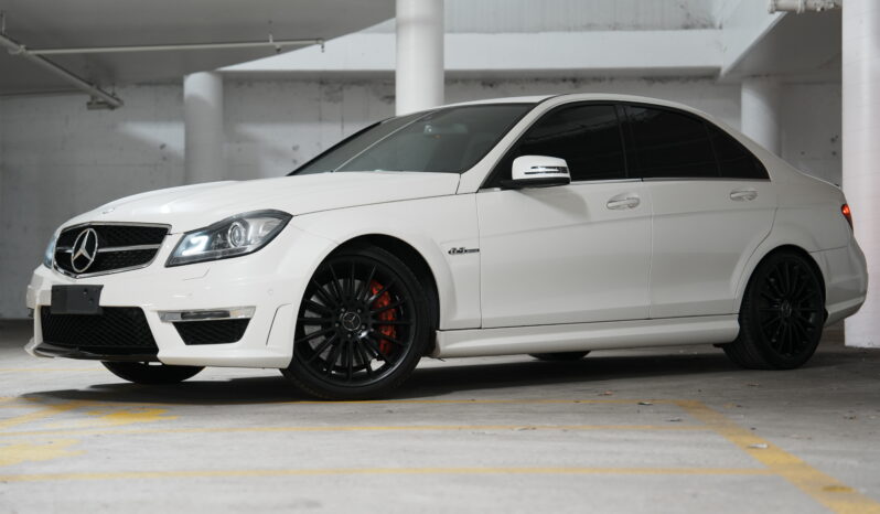 2013 Mercedes-Benz C63 AMG Performance Package Plus full