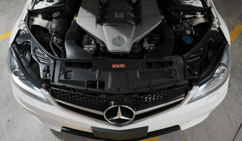 2013 Mercedes-Benz C63 AMG Performance Package Plus full