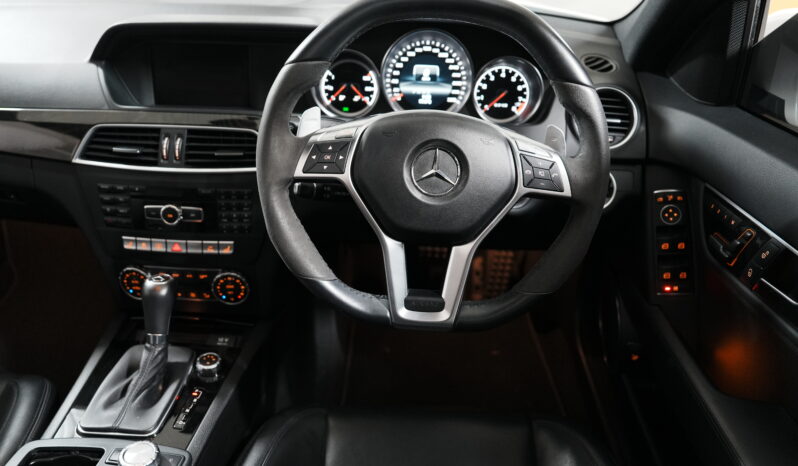 2013 Mercedes-Benz C63 AMG Performance Package Plus full