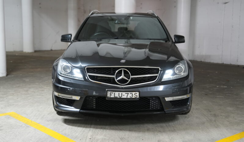 2013 Mercedes-Benz C63 AMG Estate full