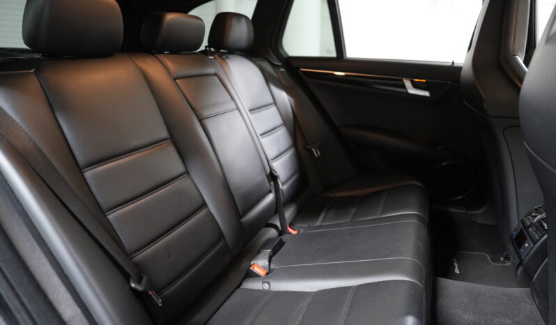 2013 Mercedes-Benz C63 AMG Estate full