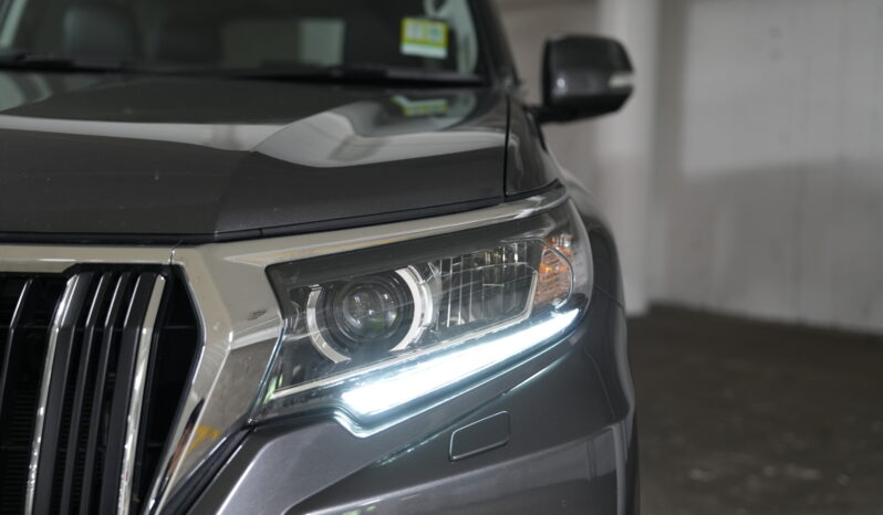 2022 Toyota Landcruiser Prado GXL full