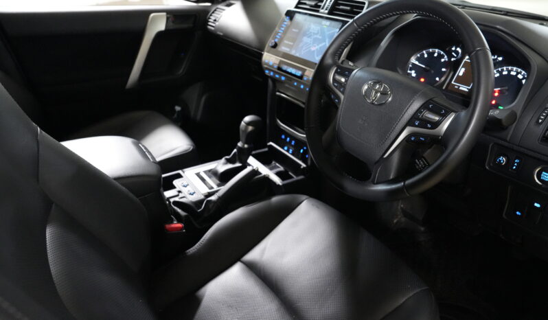 2022 Toyota Landcruiser Prado GXL full