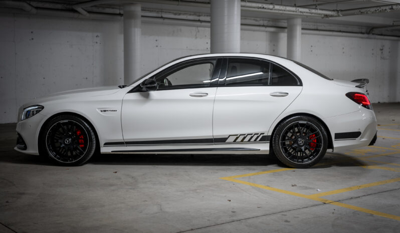 2019 MERCEDES-BENZ C63 AMG S full