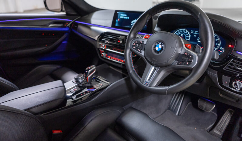 2018 BMW M5 F90 Launch Edition full