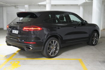 2016 PORSCHE CAYENNE DIESEL