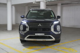 2023 Mitsubishi Outlander LS AWD