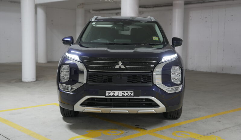 2023 Mitsubishi Outlander LS AWD full