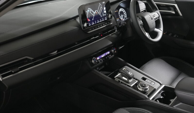 2023 Mitsubishi Outlander LS AWD full