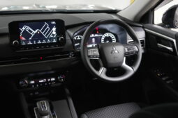 2023 Mitsubishi Outlander LS AWD full