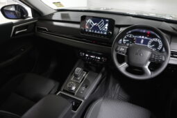 2023 Mitsubishi Outlander LS AWD full