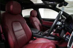 2021 Porsche Cayenne Wagon full