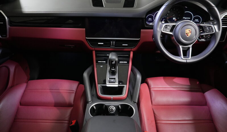 2021 Porsche Cayenne Wagon full