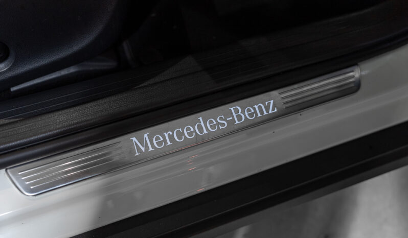 2016 MERCEDES-BENZ GLA180 full