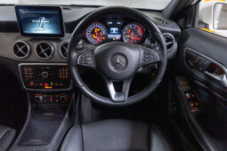 2016 MERCEDES-BENZ GLA180 full