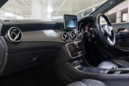 2016 MERCEDES-BENZ GLA180 full